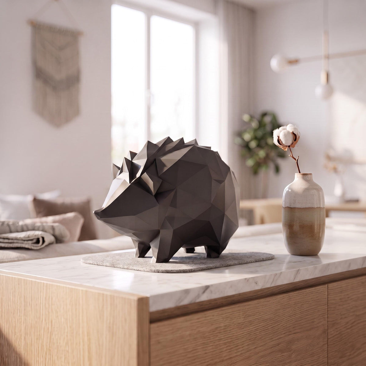 Low Poly 3D Printed Hedgehog Sculpture – Geometric Animal Home Décor (PLA)
