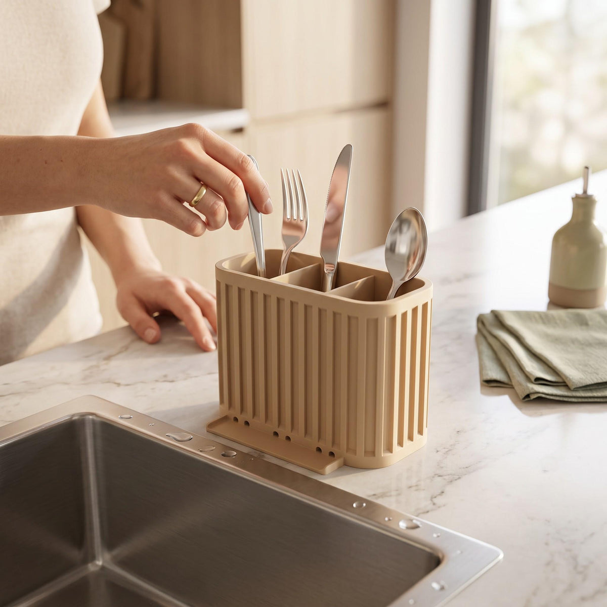 3-Compartment Japandi Cutlery Drainer, 3D Printed Sink Organizer (14x10x9cm)