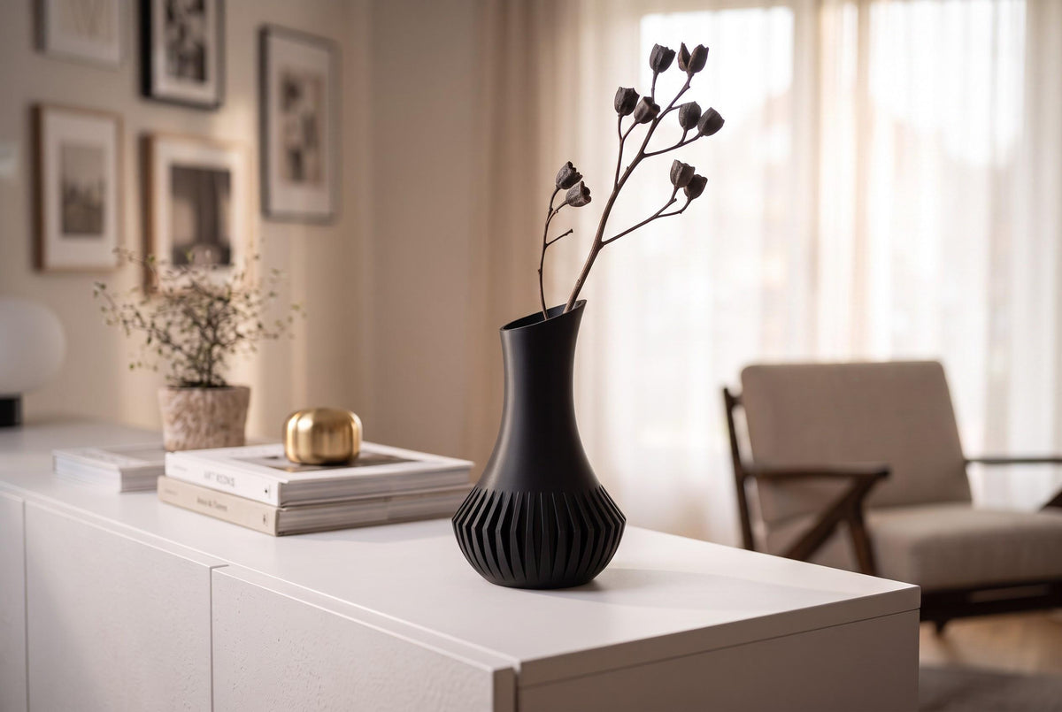 3D Printed Black Minimalist Vase, Modern Sculptural Home Décor (21.7cm)