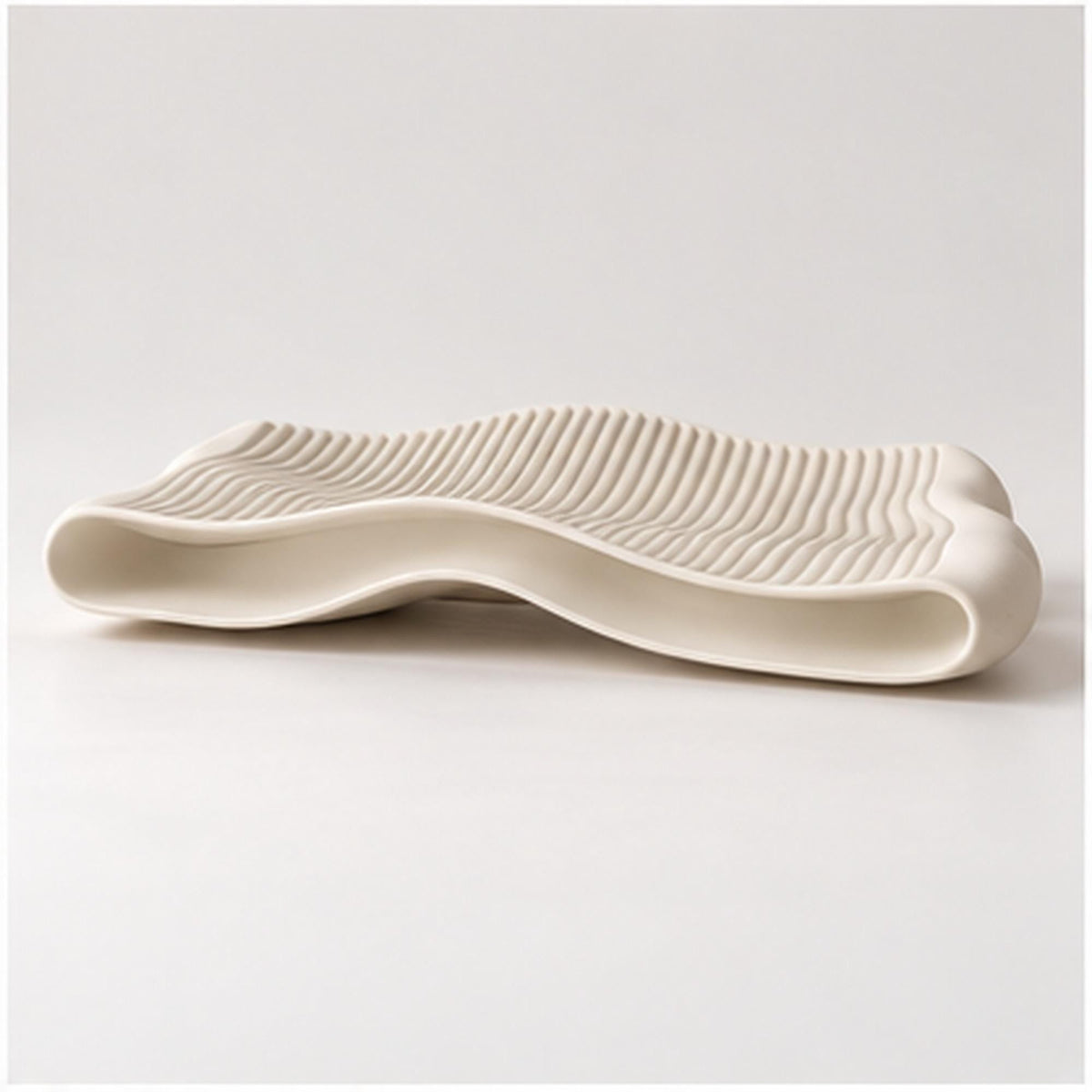 Sculptural Wavy Tray, 3D Printed Ribbed Organizer, Japandi Home Decor
