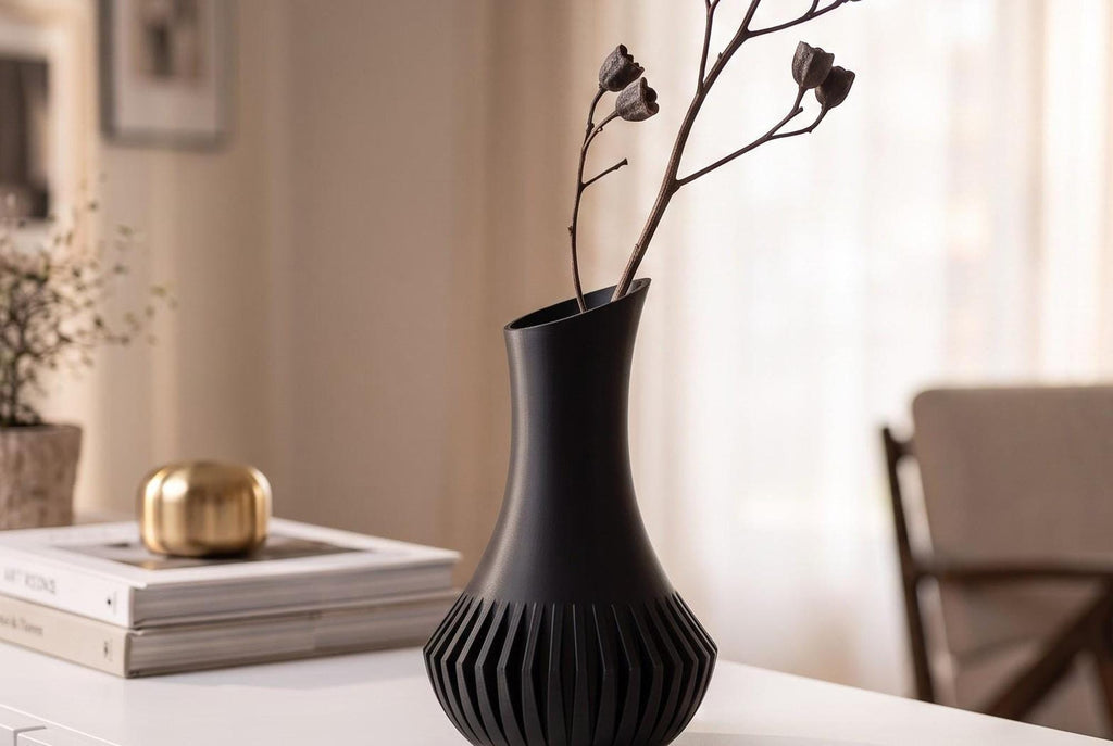 3D Printed Black Minimalist Vase, Modern Sculptural Home Décor (21.7cm)